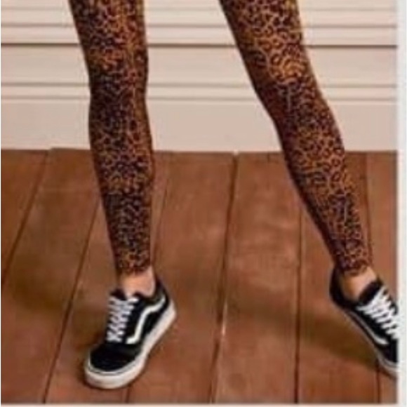 Stella&Dot top of the line animal print leggings. Copper and dark brown. - Picture 2 of 7
